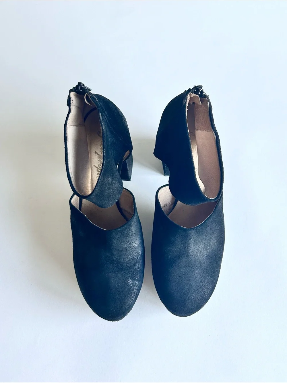 Free People Black Genuine Leather Close Toe Platform Heels size EUR 40, US 9.5